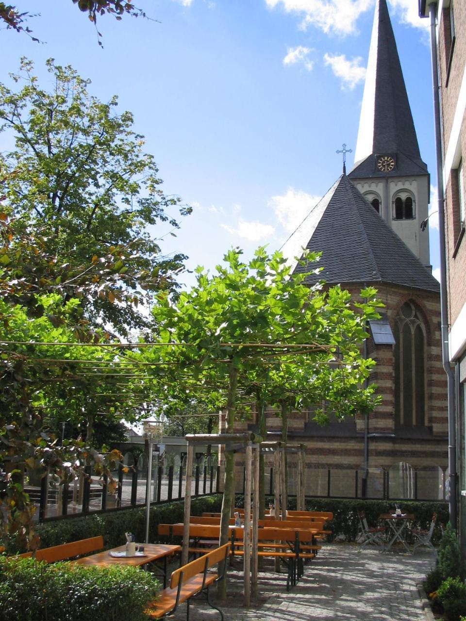 Brauhotel Jan Van Werth Neuss Exterior foto